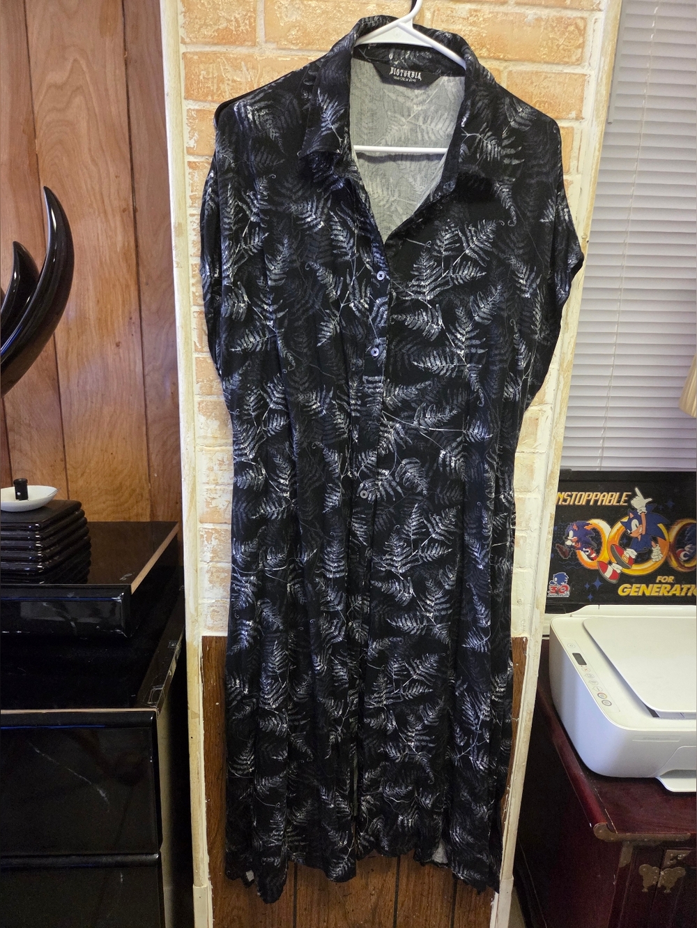 Disturbia Grey Fern Print Midi Dress (US 10)